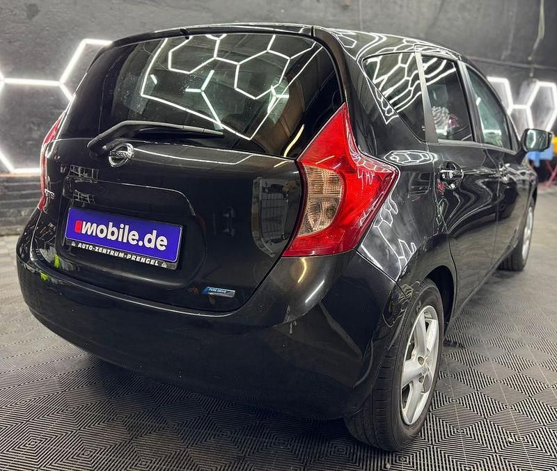 Gebraucht Nissan Note Acenta 80 PS (58 kW) 2015 Schwarz Kleinwagen