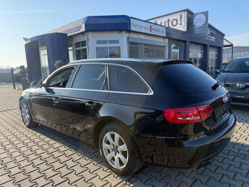 Gebraucht Audi A4 Ambiente 120 PS (88 kW) 2009 Schwarz Kombi