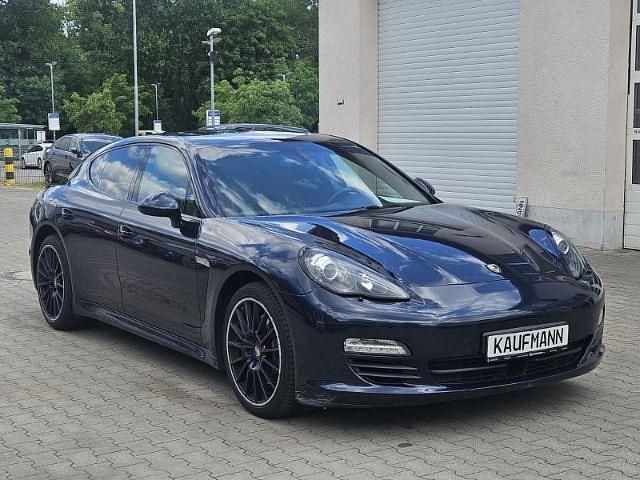 Gebraucht Porsche Panamera Diesel 250 PS (183 kW) 2012 Blau Kleinwagen