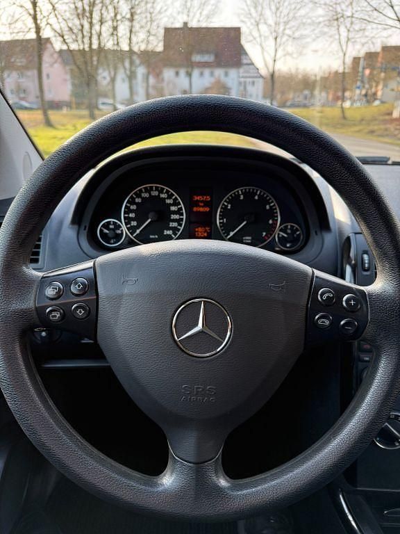 Gebraucht Mercedes A150 95 PS (69 kW) 2008 Silber Limousine