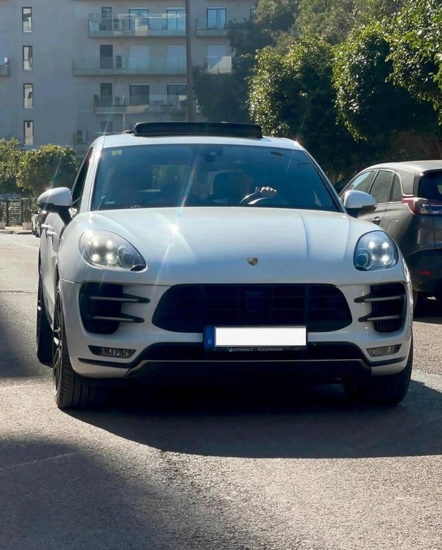 Weiß Gebraucht 2014 Porsche Macan Turbo SUV | 28.000 € (Fairer Preis) - Bild 1/4