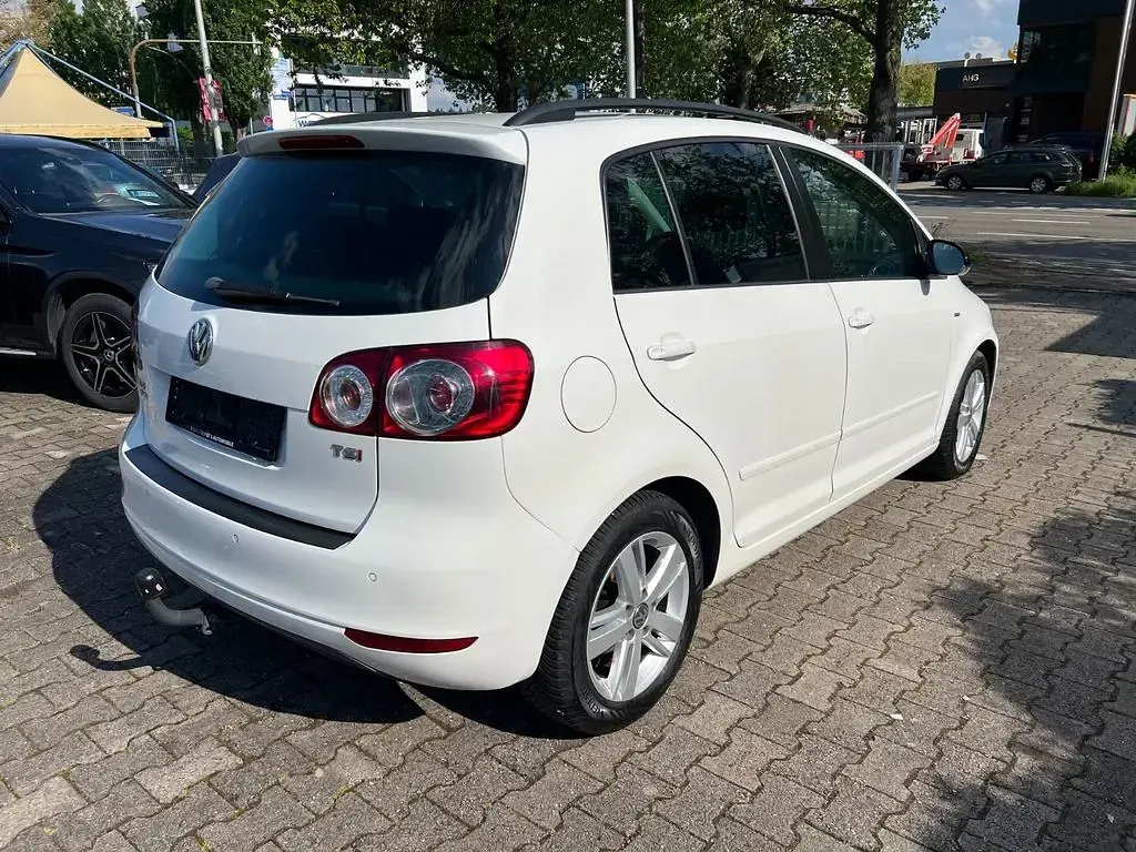 Gebraucht VW Golf VII Match 122 PS (89 kW) 2012 Weiß Limousine