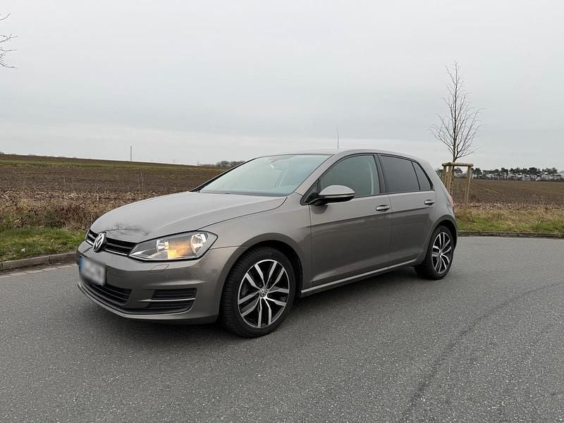 Gebraucht VW Golf VII 86 PS (63 kW) 2013 Grau Kleinwagen
