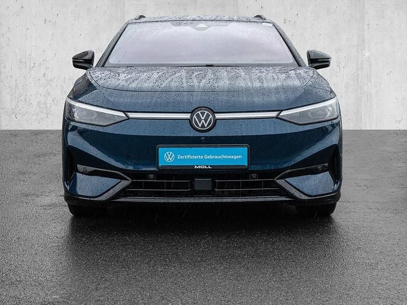 Gebraucht VW ID.7 Pro 210 kW (286 PS) 2025 Aquamarinblau schwarz (metallic) Kombi