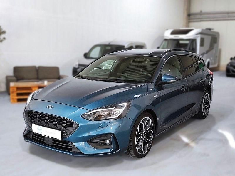 Blau Gebraucht 2019 Ford Focus ST-Line Kombi | 14.990 € (Fairer Preis) - Bild 1/4