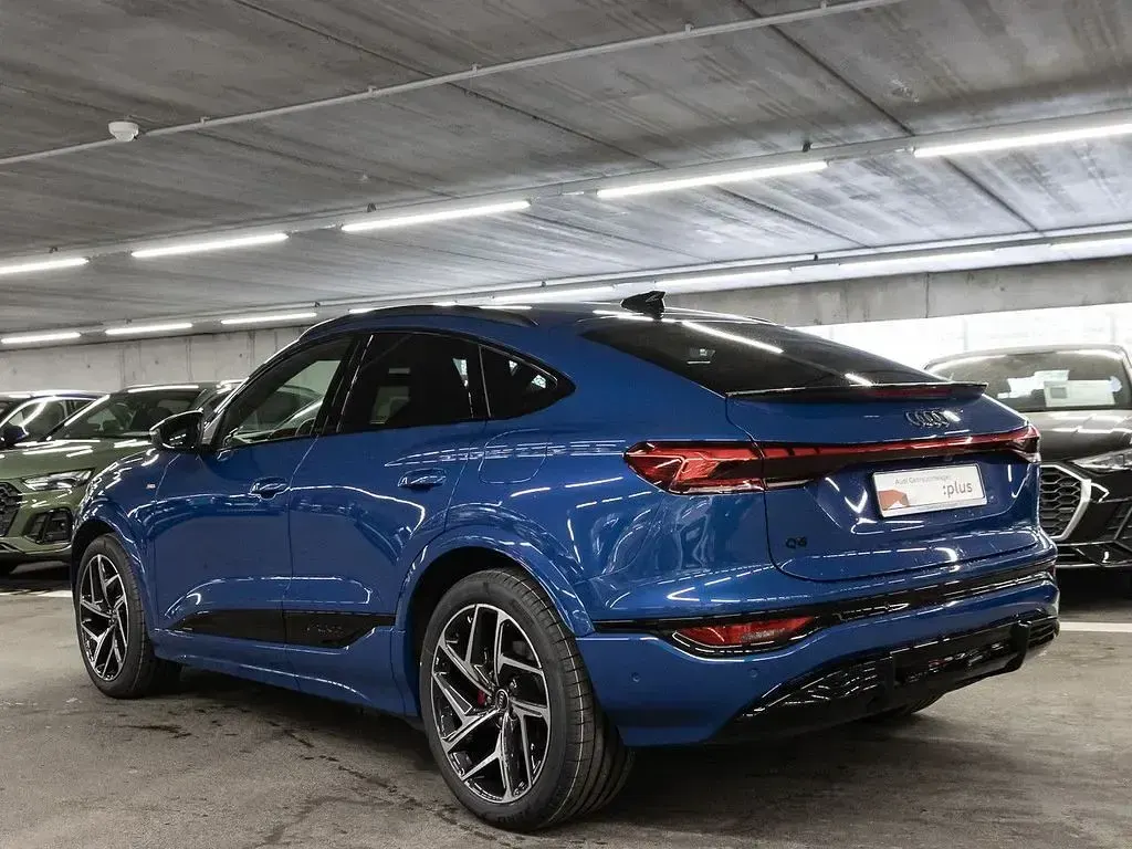 Gebraucht Audi Q6 Sportback e-tron S-Line 225 kW (306 PS) 2025 Ascariblau metallic SUV