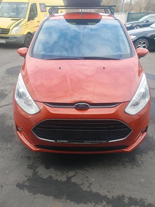 Gebraucht Ford B-MAX 101 PS (74 kW) 2015 Orange Van / Kleinbus