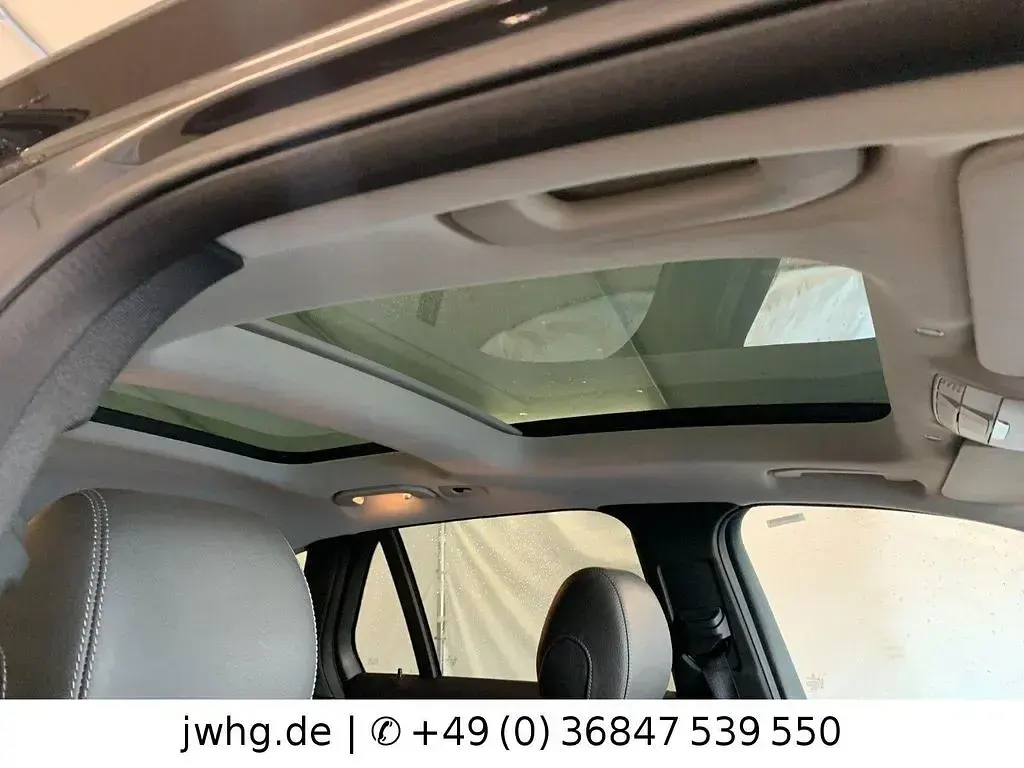 Gebraucht Mercedes GLC300e 320 PS (235 kW) 2020 Graphitgrau SUV