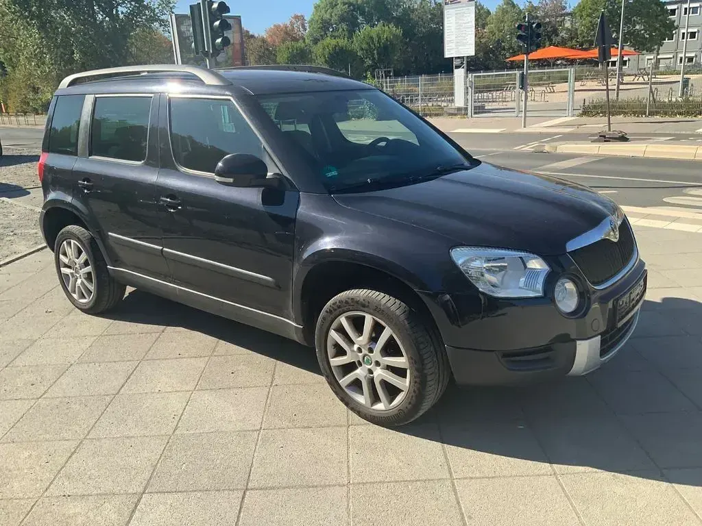 Gebraucht Skoda Yeti 140 PS (102 kW) 2013 Schwarz SUV