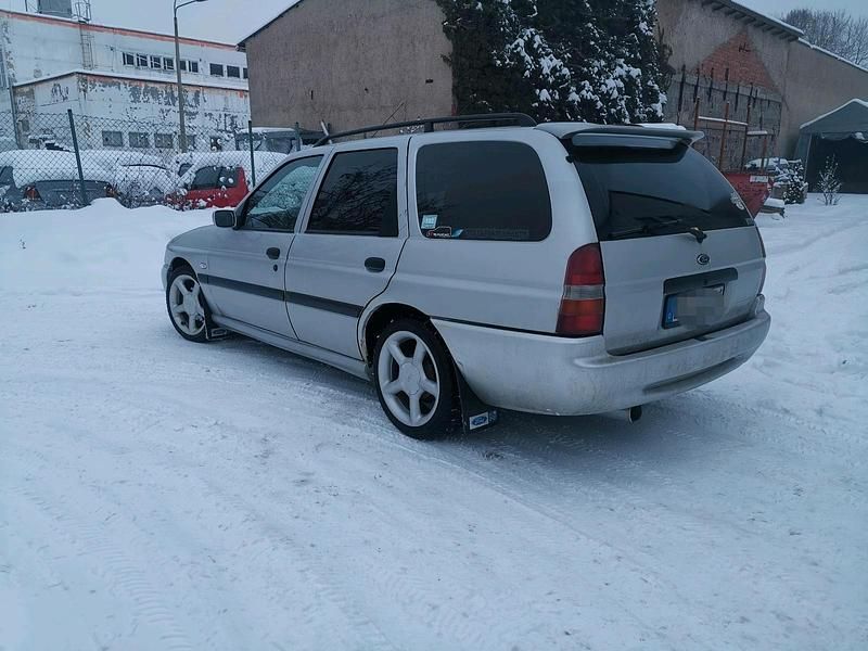 Gebraucht Ford Escort RS 116 PS (85 kW) 1998 Silber Kombi