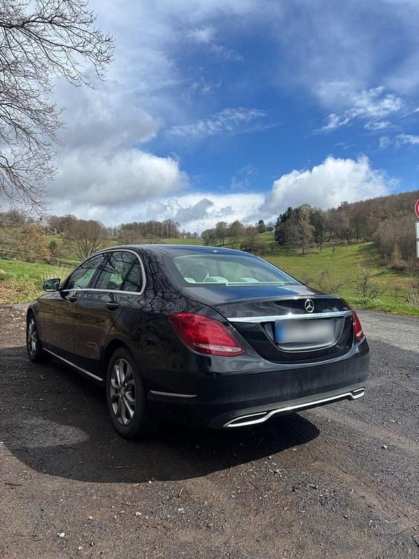 Gebraucht Mercedes C200 184 PS (135 kW) 2014 Schwarz Limousine