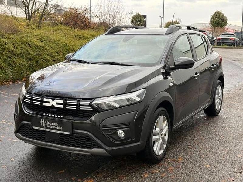 Gebraucht Dacia Sandero Expression 91 PS (66 kW) 2024 Schwarz Kleinwagen