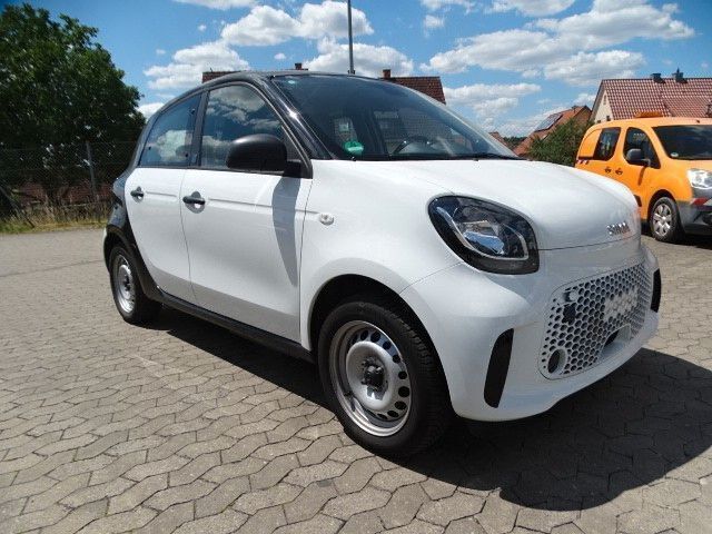 Gebraucht Smart ForFour Electric Drive 60 kW (82 PS) 2021 Schwarz Limousine