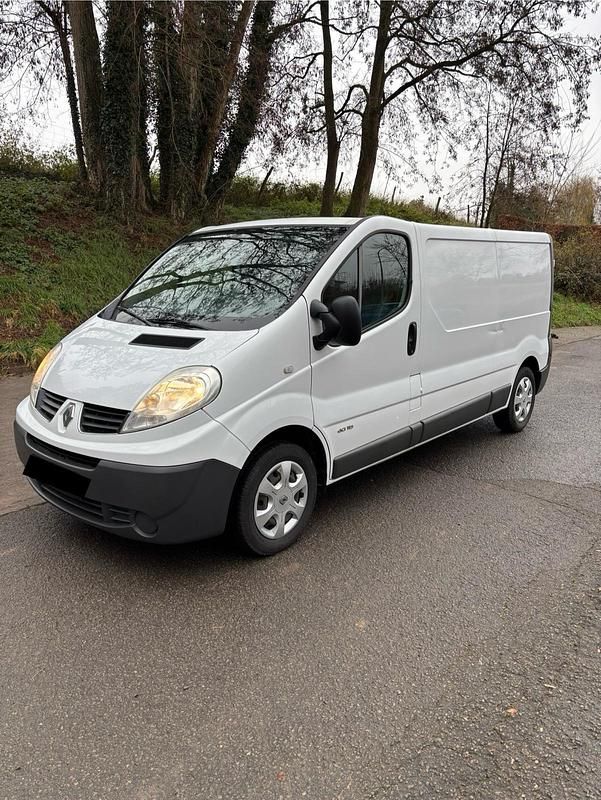 Weiß Gebraucht 2013 Renault Trafic Van | 8.800 € (Superpreis) - Bild 1/4