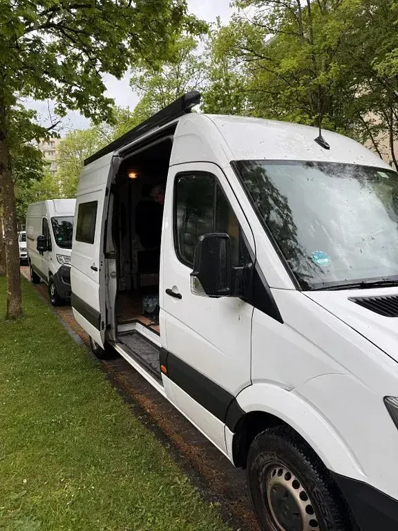 Używany Mercedes Sprinter 143 KM (105 kW) 2018 Biały Van