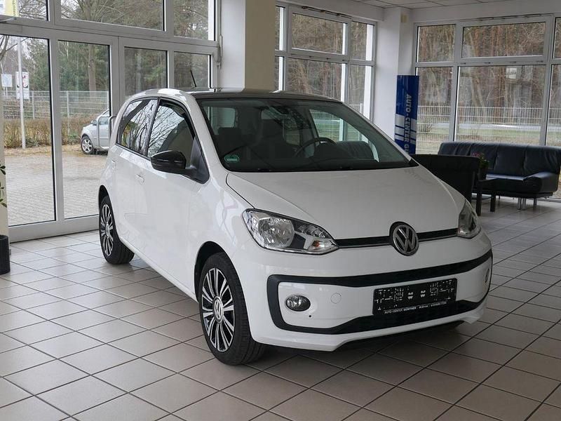 Gebraucht VW up! high up! 75 PS (55 kW) 2017 Weiß Kleinwagen