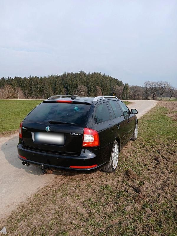 Gebraucht Skoda Octavia RS 170 PS (125 kW) 2012 Schwarz Kombi