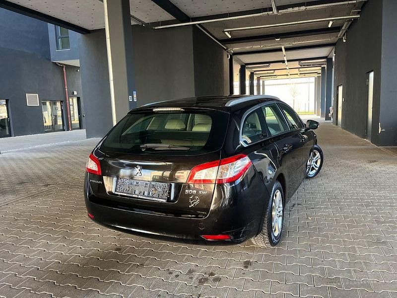 Gebraucht Peugeot 508 SW Active 111 PS (81 kW) 2011 Braun Kombi