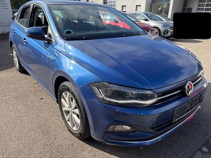 Reef blue Gebraucht 2018 VW Polo Highline Limousine | 14.999 € (Fairer Preis) - Bild 1/4