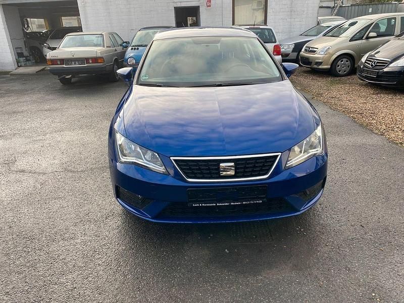Gebraucht Seat Leon Style 116 PS (85 kW) 2019 Blau Limousine