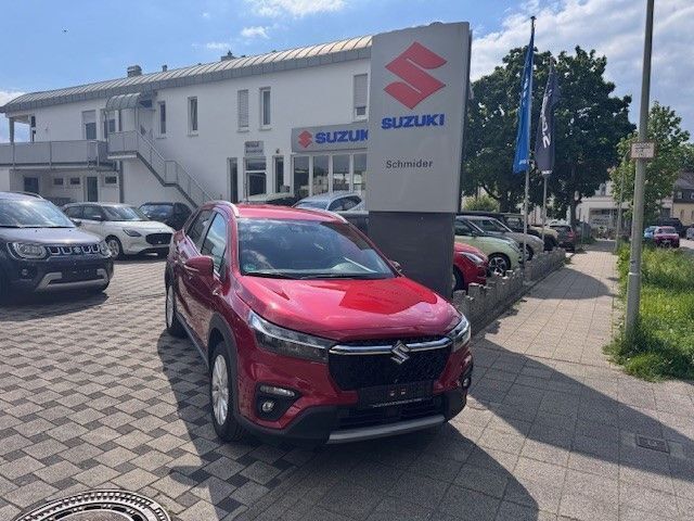 Energetic red pearl Gebraucht 2023 Suzuki SX4 S-Cross Comfort SUV | 21.980 € (Fairer Preis) - Bild 1/4