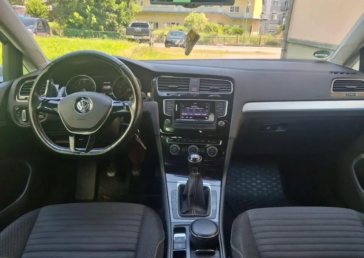 Gebraucht VW Golf VII Cup 86 PS (63 kW) 2015 Weiß Limousine