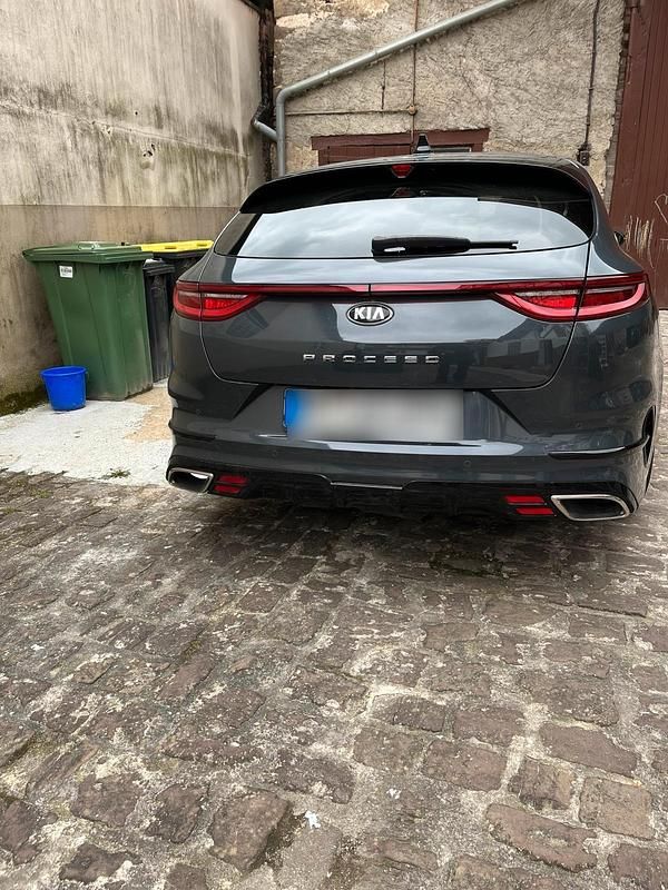 Second-hand Kia ProCeed 204 CP (150 kW) 2020 Gri Break