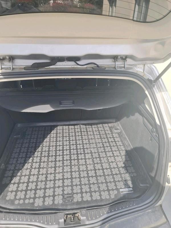 Gebraucht Ford Focus 105 PS (77 kW) 2015 Silber Kombi