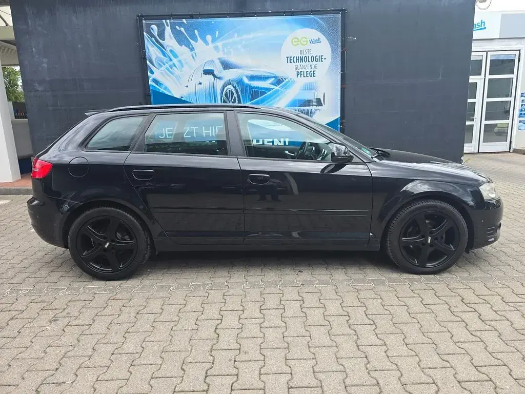 Gebraucht Audi A3 Ambiente 140 PS (102 kW) 2009 Schwarz Kleinwagen