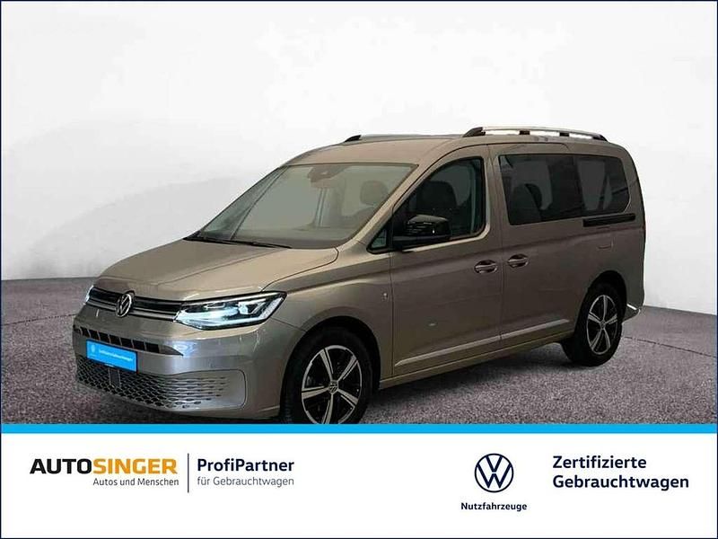 Mojave beige metallic Gebraucht 2024 VW Caddy Maxi Style Van / Kleinbus | 40.970 € (Etwas zu teuer) - Bild 1/3