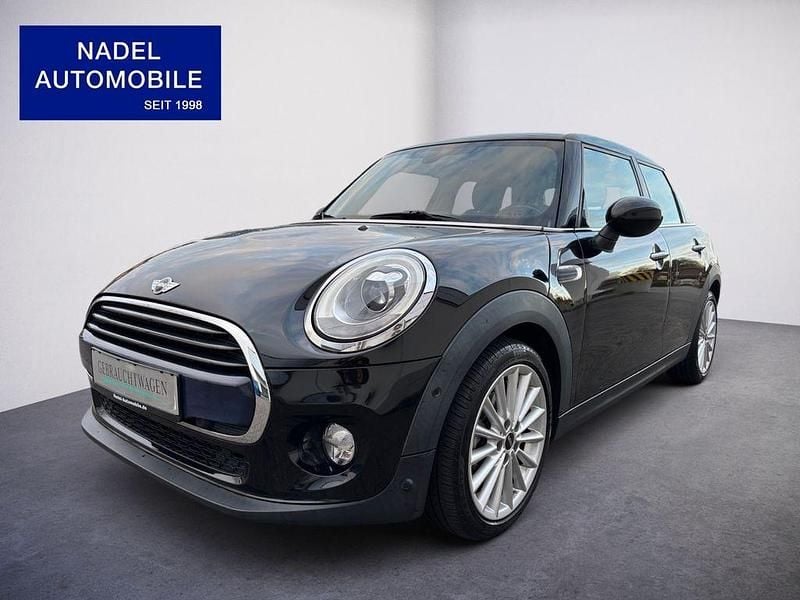 Gebraucht Mini Cooper 136 PS (100 kW) 2018 Schwarz Kleinwagen
