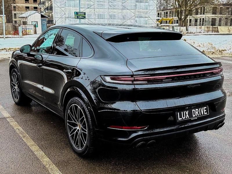 Gebraucht Porsche Cayenne Coupe Black Edition 354 PS (260 kW) 2025 Schwarz SUV