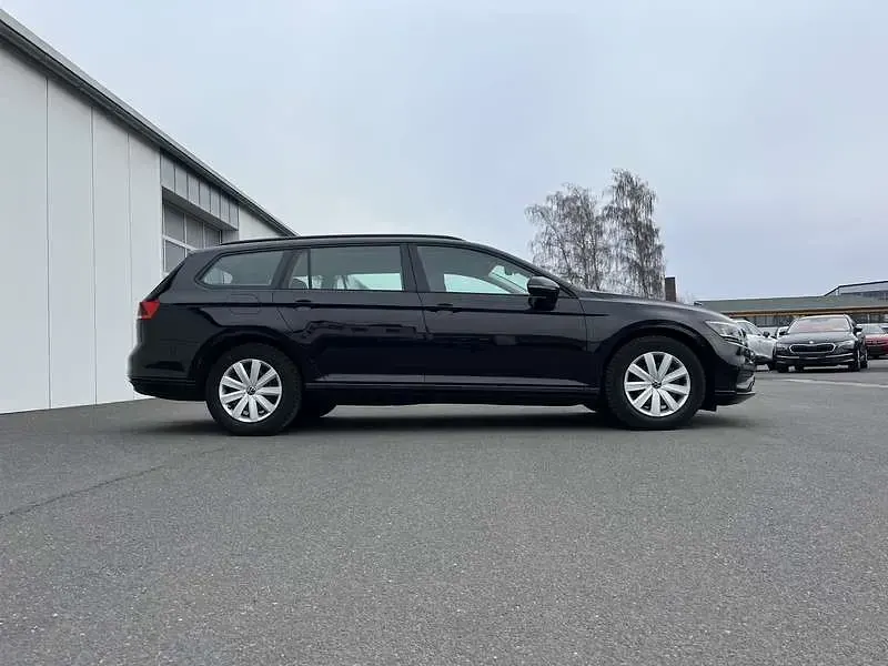 Occasion VW Passat Conceptline 150 ch (110 kW) 2022 Noir Break