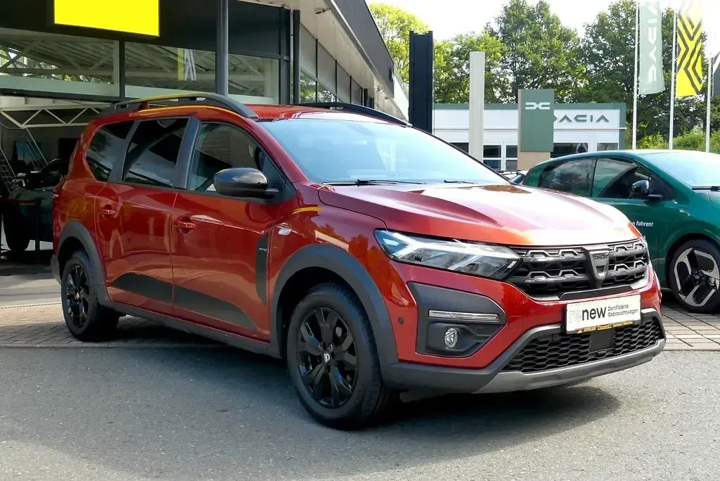 Gebraucht Dacia Jogger Extreme 101 PS (74 kW) 2022 Braun Van / Kleinbus