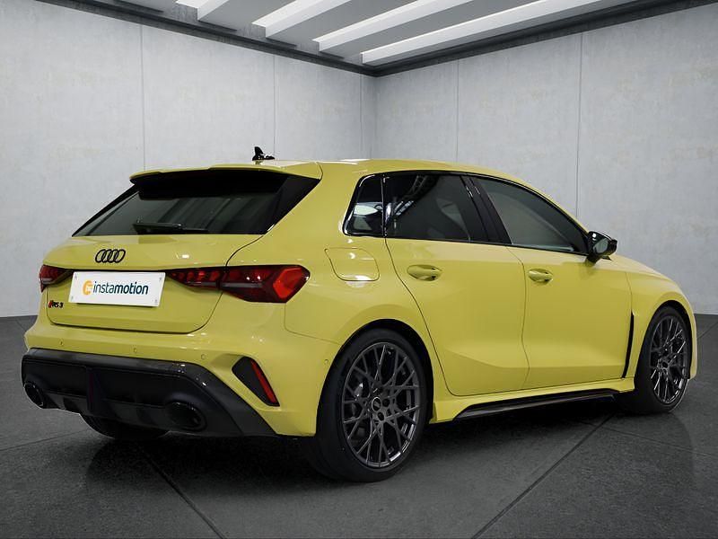 Gebraucht Audi RS3 400 PS (294 kW) 2024 Gelb Limousine
