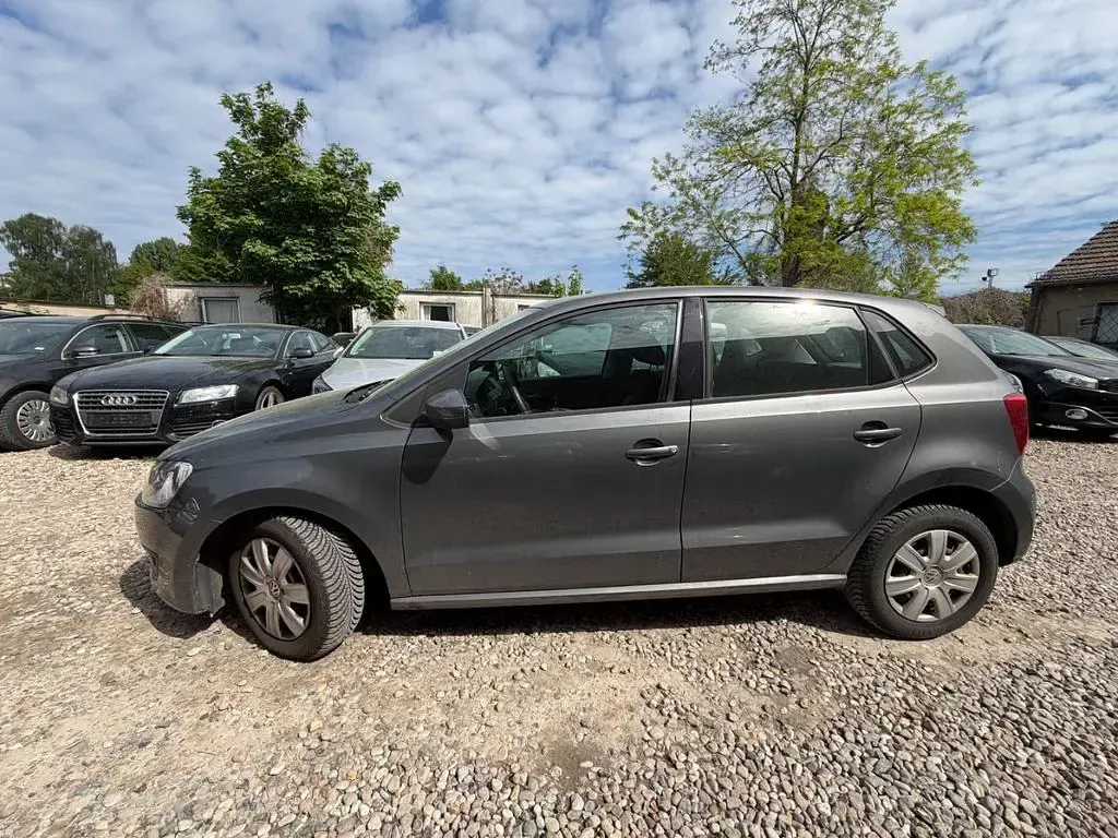 Gebraucht VW Polo Trendline 60 PS (44 kW) 2011 Grau Kleinwagen