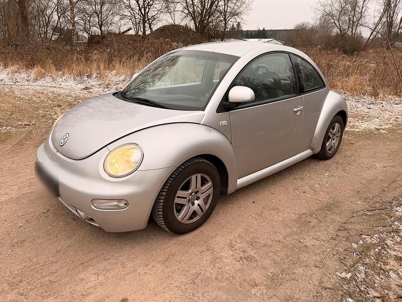 Gebraucht VW New Beetle 115 PS (84 kW) 1999 Silber Kleinwagen