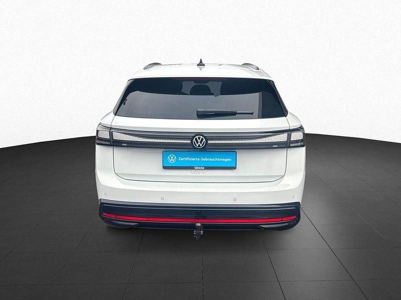 Gebraucht VW ID.7 Pro 210 kW (286 PS) 2025 Gletscherweiß metallic Kombi