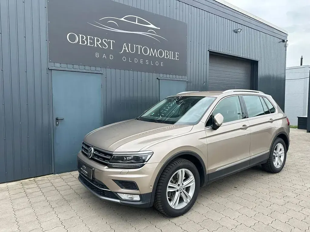 Gebraucht VW Tiguan Highline 179 PS (131 kW) 2017 Beige SUV