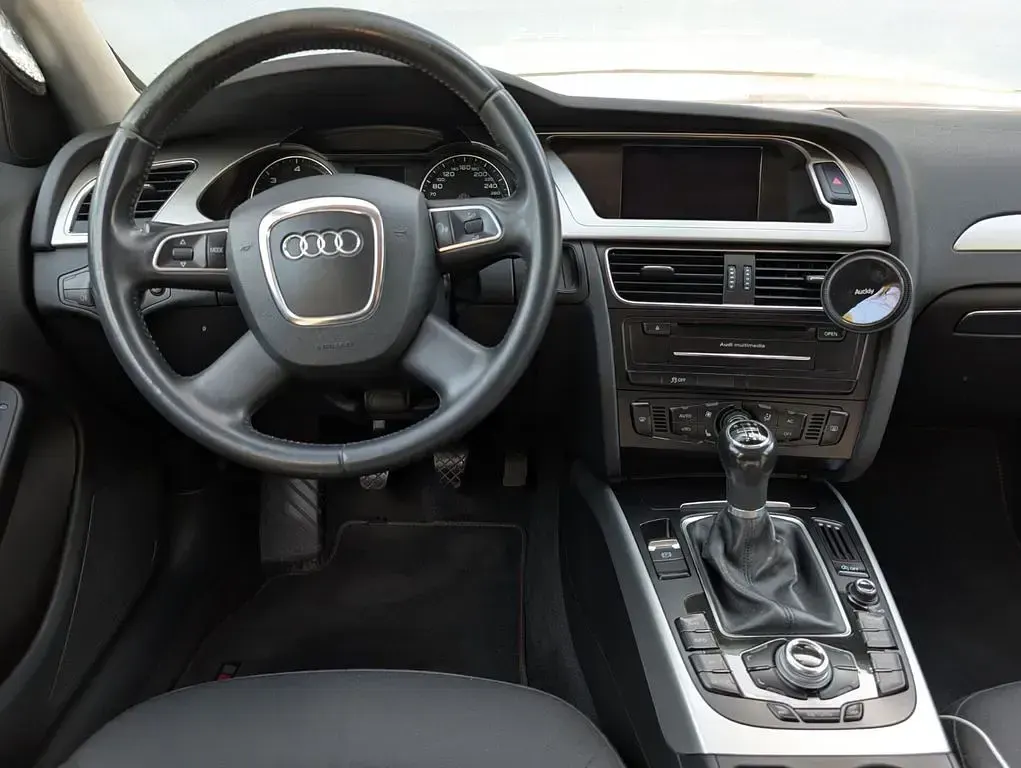 Gebraucht Audi A4 143 PS (105 kW) 2011 Schwarz Kombi