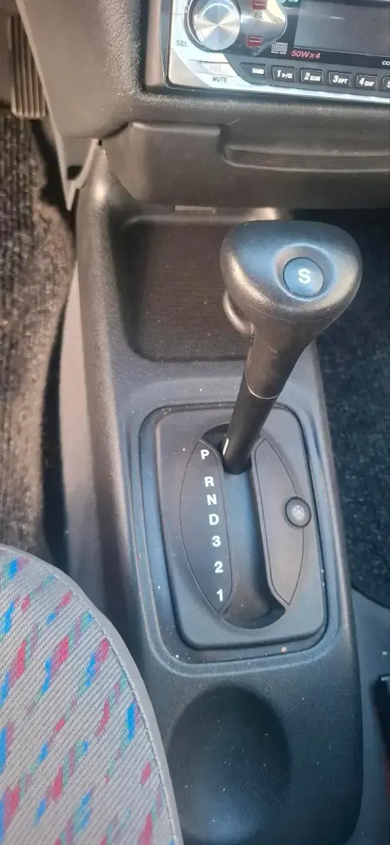Second-hand Opel Corsa 60 CP (44 kW) 1995 Hatchback