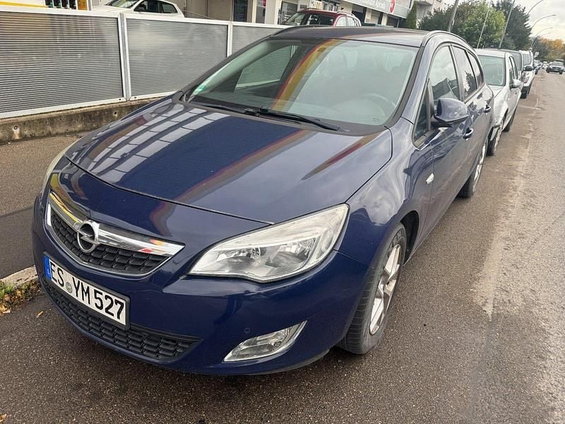 Blau Gebraucht 2011 Opel Astra Kombi | 1.499 € (Superpreis) - Bild 1/4