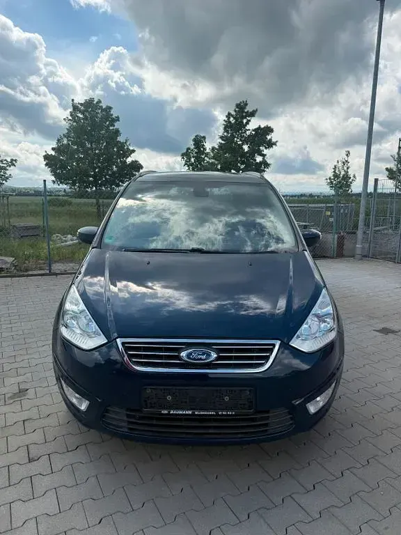 Gebraucht Ford Galaxy Trend 140 PS (102 kW) 2011 Blau Van / Kleinbus