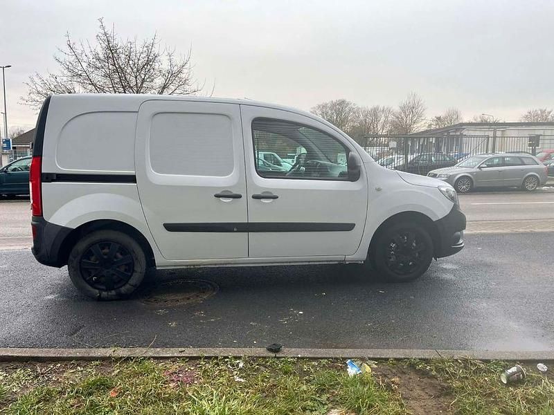 Gebraucht Mercedes Citan 108 75 PS (55 kW) 2017 Weiß Van / Kleinbus