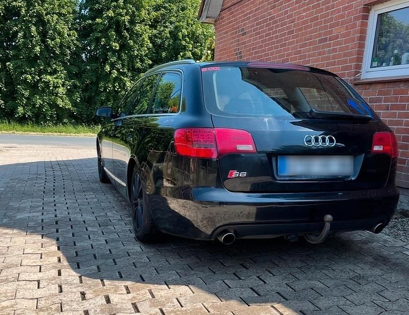 Usata Audi A6 179 CV (131 kW) 2004 Nero Station wagon