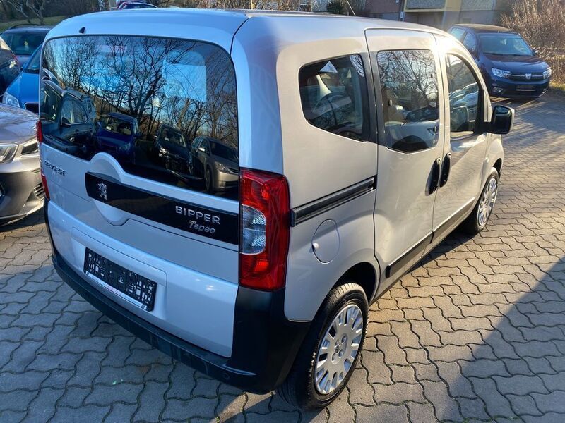 Gebraucht Peugeot Bipper 73 PS (53 kW) 2010 Grau Van / Kleinbus