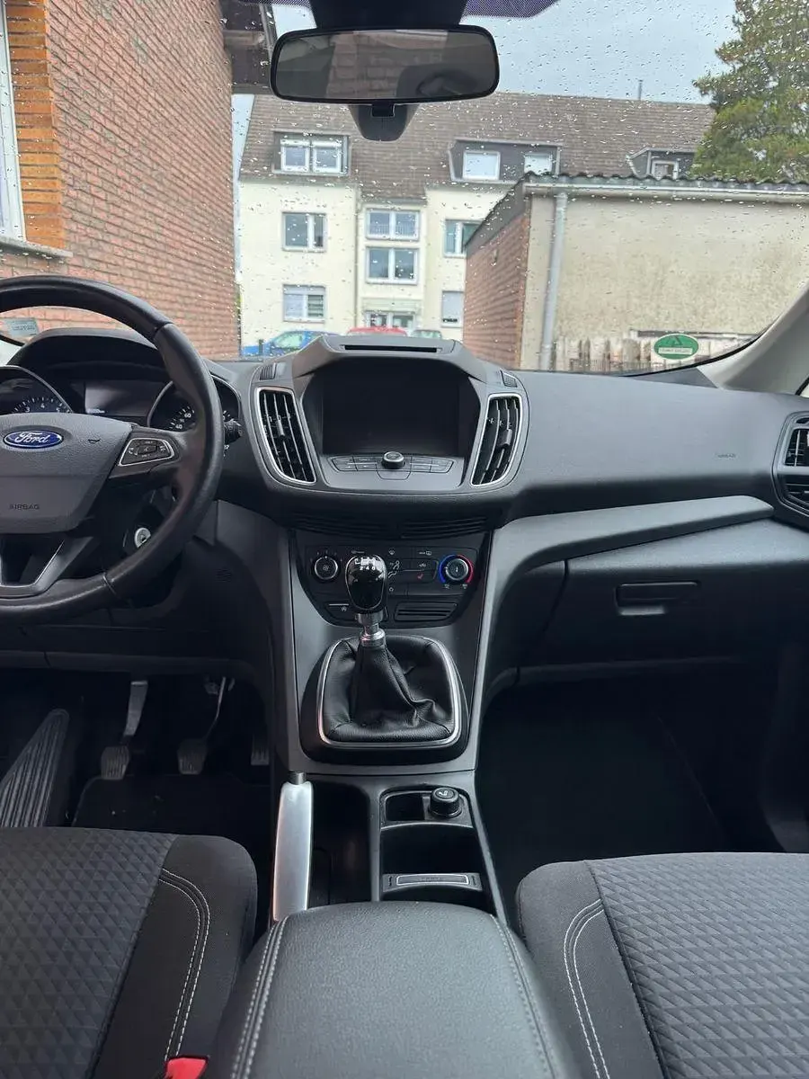Gebraucht Ford C-MAX Ambiente 101 PS (74 kW) 2016 Blau Van / Kleinbus