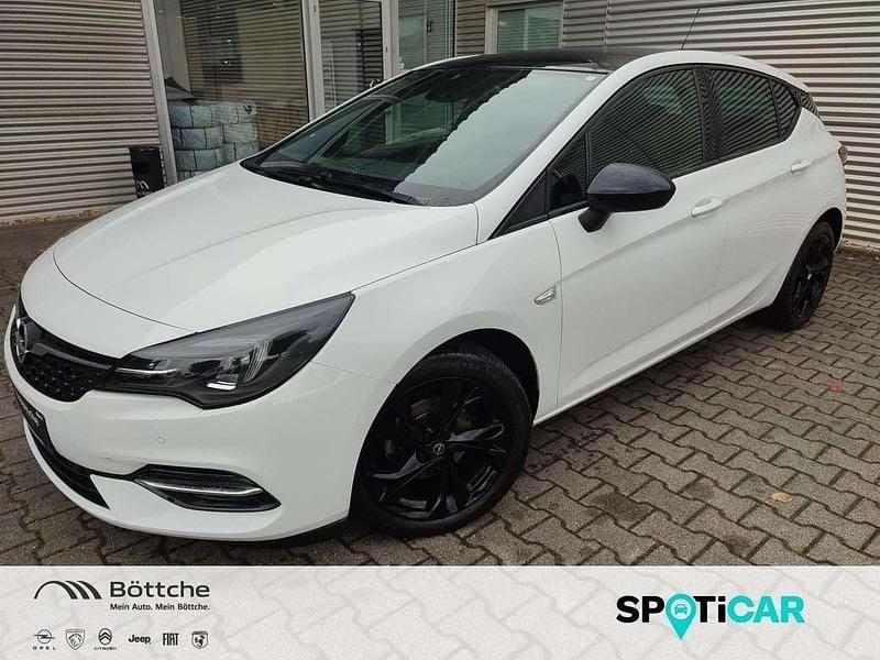 Weiß Gebraucht 2021 Opel Astra GS Line Limousine | 14.880 € (Guter Preis) - Bild 1/4
