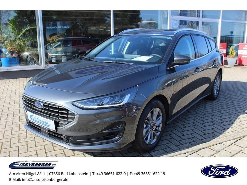 Neu Ford Focus Titanium 155 PS (114 kW) 2026 Magneticgrau (metallic) Kombi