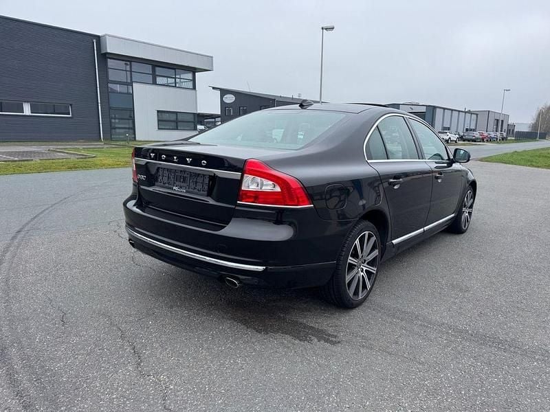 Gebraucht Volvo S80 Summum 181 PS (133 kW) 2015 Schwarz Limousine